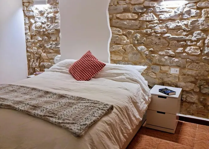 Authentic Village Townhouse With Independant Σπίτι διακοπών