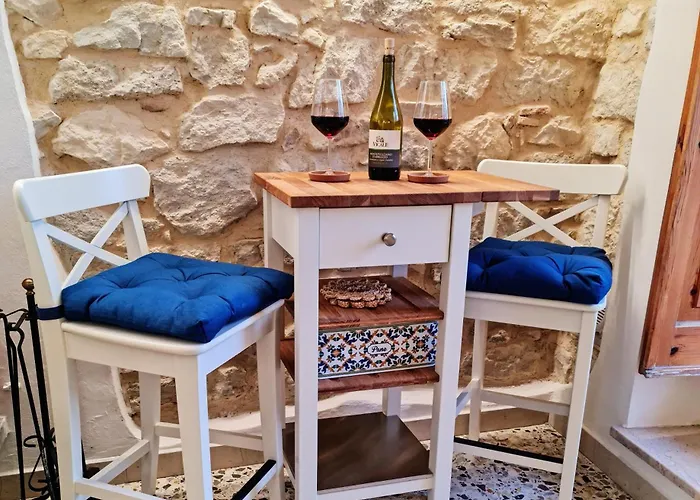 Authentic Village Townhouse With Independant